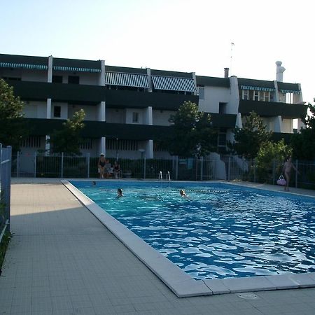Residence Molo Lido delle Nazioni Ngoại thất bức ảnh